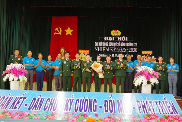 Nông trường 719 đổi mới, nâng cao chất lượng hoạt động của tổ chức công đoàn